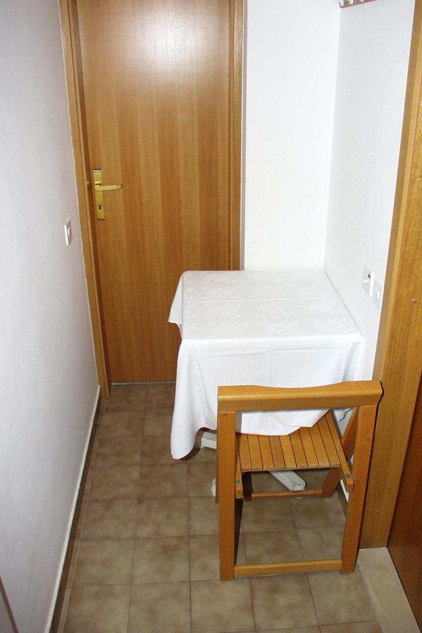 Apartments With A Parking Space Baska Voda, Makarska - 301 Luaran gambar